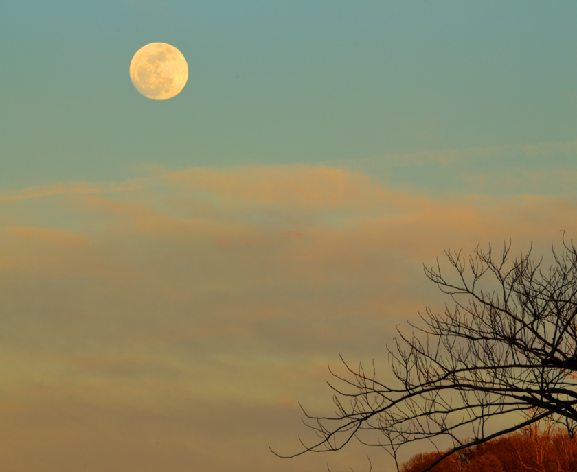 Moonrise over Atlantic Highlands