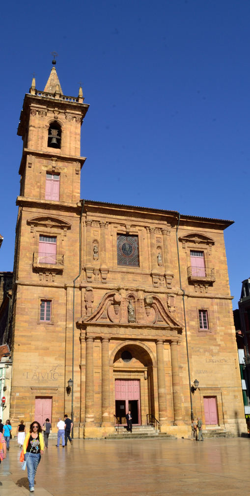 Iglesia de San Isidore, Oviedo