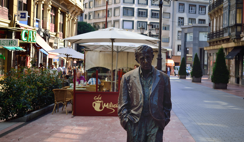 statue of Woody Allen, Oviedo