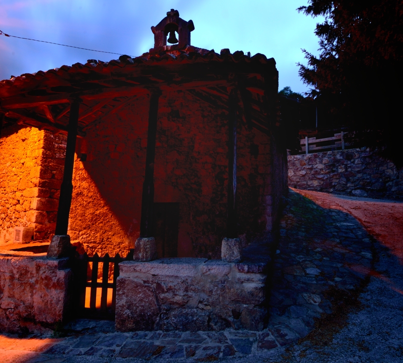 The church of Faedo at night